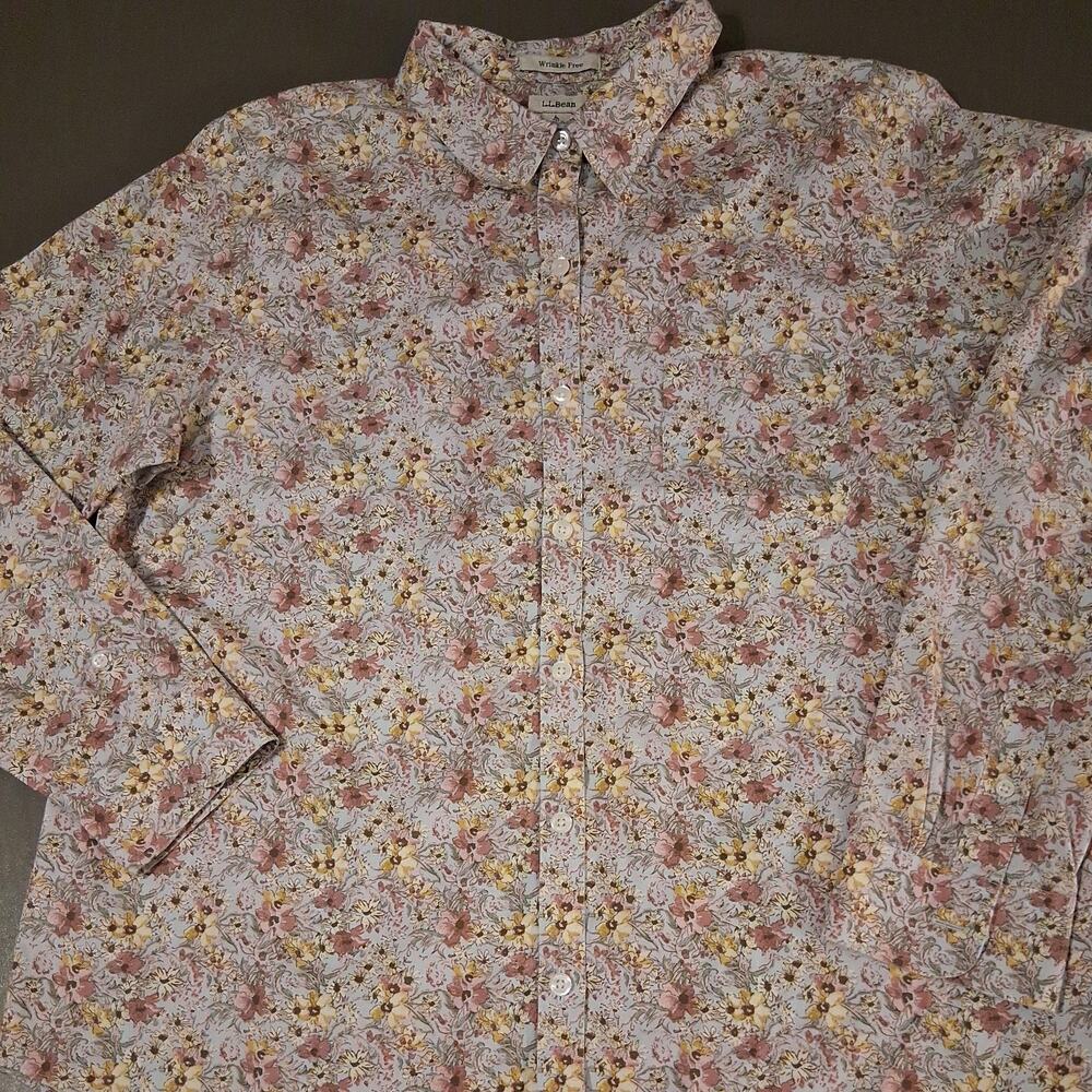 L.L. Bean Wrinkle Free Floral Button Down Shirt Women’s Size L Cottage Core